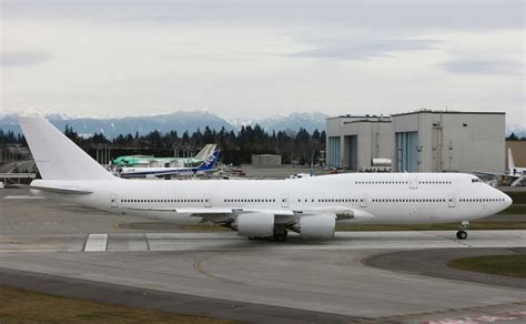 Boeing Delivers First 747 8 Intercontinental