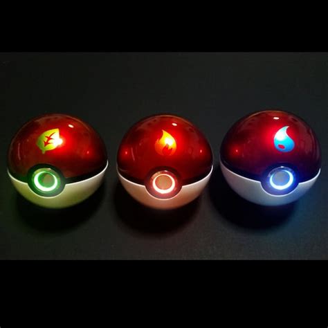 Starter Pokeball With Ringlight Ultimate Collector Item