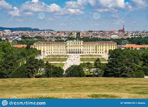 Schonbrunn Palace In Vienna Wien Austria Editorial Image Image Of