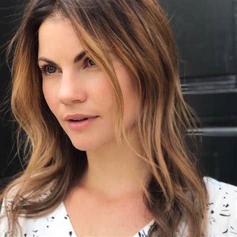 De presentatrice en programmamaakster wordt behandeld voor borstkanker. Daan Boom - DE CLIP IS ONLINE! Link in stories en bio. Tag...