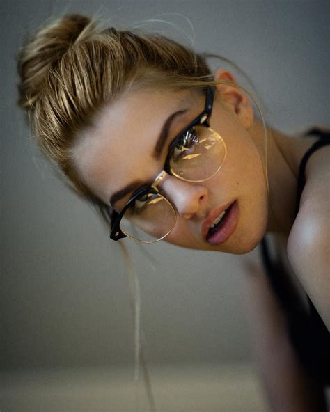 Gorgeous Female Portraits By Jesse Herzog Glasses Frames Girls With