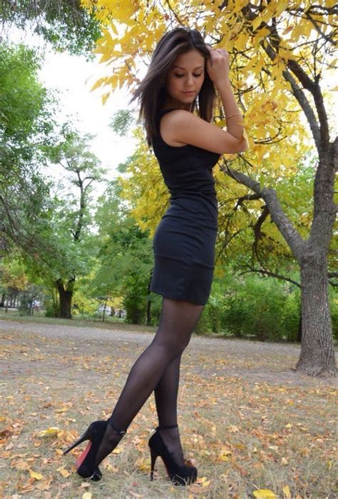 Vkdamochki Slim Girl In Tight Dress And Classy Highheels