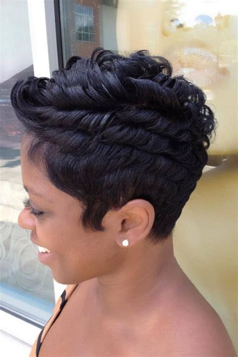 The style team at j glam consistently strive to provide an uncompromising desire for creative hairstyles that bring out your natural and inner beauty. Like the River salon, Atlanta; stylist Kiesha Pough ...