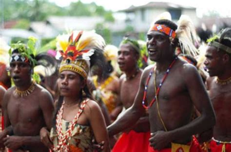 Ternyata Begini Prosesi Pernikahan Suku Biak Dari Papua Unik Lho Catering Dan Paket