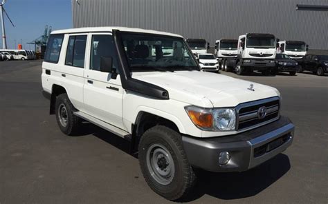 Toyota Land Cruiser 76 Station Wagon Station Wagon Brand New Ref2566