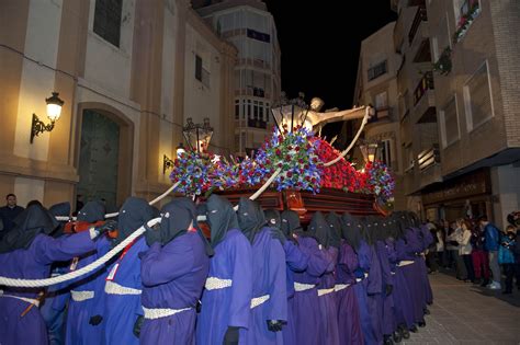 Viernes De Dolores Procesión De La Cofradía Del Cristo Del Socorro Viernes De Dolores