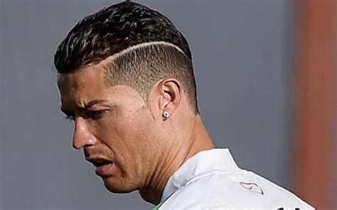 Ronaldo luis nazário de lima ronaldo ronaldo lors du match d'ouverture de la coupe du monde 2018 en russie. Christiano Ronaldo Haircut: 15 New and Trendy Styles to ...