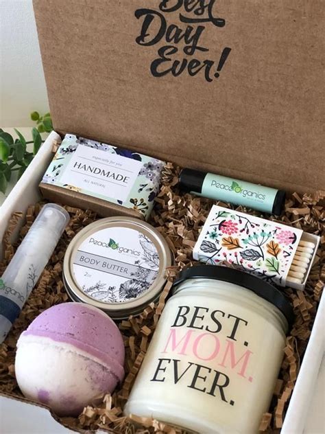 Freesoo bath bombs gift set 12 x 2.12 oz with natural plant essence and organic essential oils, perfect gift kit ideas for girlfriends, women, moms. Best Mom Ever | Birthday Gift for Mom | Present for Mother ...