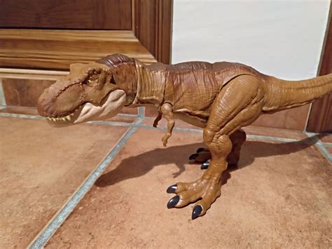 Mattel Jurassic World Extreme Chompin Tyrannosaurus Rex Nib Sealed My