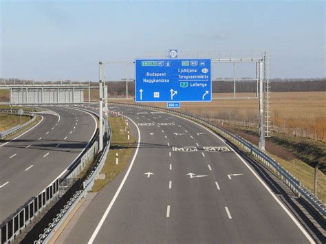 Province pest district érdi tárnok post code 2461 m7 autópálya i. File:M7-es autópálya.jpg - Wikimedia Commons