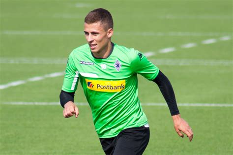 Informationen dazu, wann wir personendaten löschen, in welchen ländern wir daten speichern (z.b. Borussia Dortmund: BVB statt Atletico: Thorgan Hazard ...