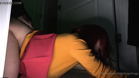 Velma Dinkley Cosplay Follada Por Un Fantasma Eporner