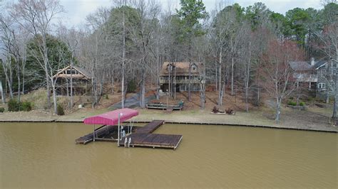 New Listing By The Vining Group Waterfront Log Home On Lake Oconee