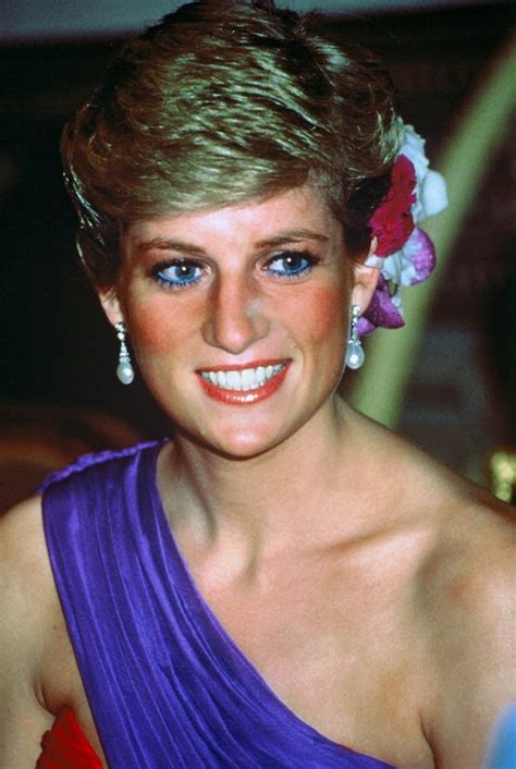 Princess Diana Beauty Blue Eyeliner Popsugar Beauty