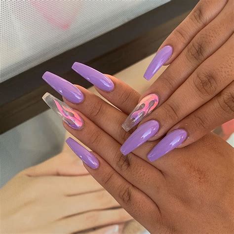 pin by 🦋 𝒥𝑒𝓈𝓈𝒾𝒸𝒶 🦋 on 💅 и α ι ℓ ѕ purple acrylic nails clear acrylic nails purple nails