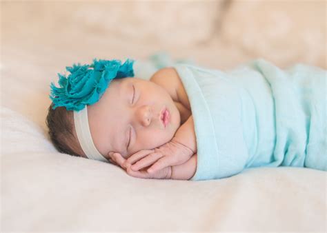 Pin On Newborn Baby Girls Photos