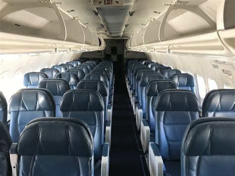Boeing 717 Delta Interior