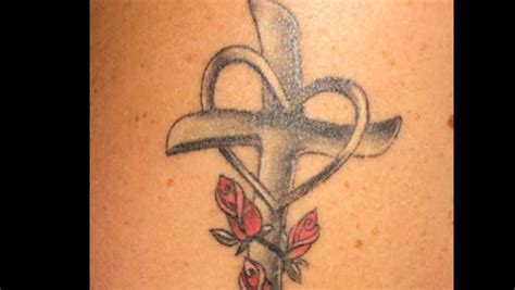 Cute girly cross tattoos was upload by admin was on september 26, 2013. Top 10 Cross Tattoos for women