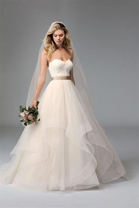 Das perfekte hochzeitskleid für jede frau. Watters Brautkleider in Berlin finden - Aktuelle ...