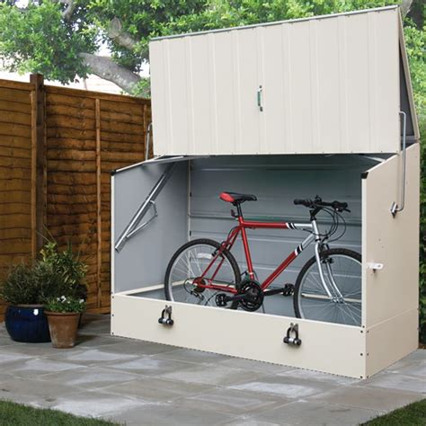 Video showing how to build a shed, with expert advice and top tips to help you complete the job with confidence.visit the official b&q. B&Q Sheds - Wooden, Metal & Plastic B and Q Sheds