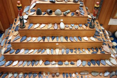 Massive Mystery Hill Arrowhead Collection To Be Featured On Fox