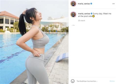 Maria Vania Pamer Body Goals Bergaya Pakai Sportwear Netizen