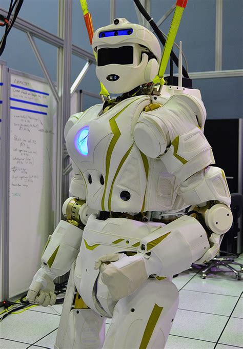 nasa s valkyrie is a superhero robot that could lead us to mars extremetech