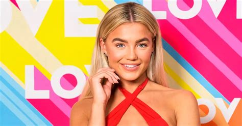 Love Island S Molly Smith Looks Unrecognisable Years Before Finding