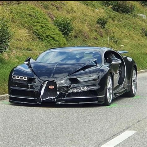 The brand that combines an artistic approach with superior technical innovations in the world of super sports cars. Bugatti Chiron Crashes into Porsche 991 on Mountain Road ...