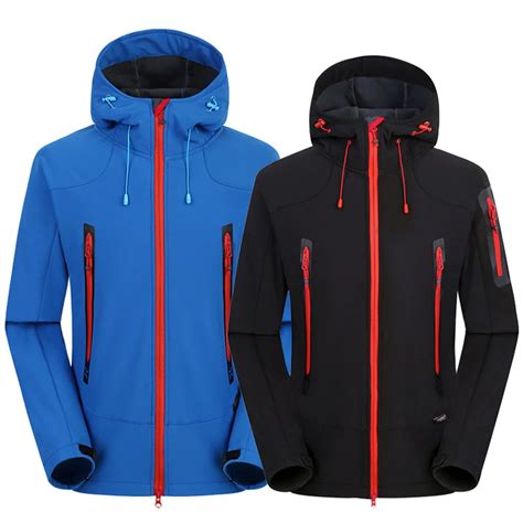 Outdoor Hiking Jacket Softshell Jacket Men Windproof Waterproof Soft