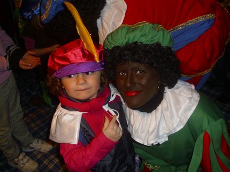 Dutch Zwarte Piet Innocent Holiday Tradition Or Inadvertent Racism