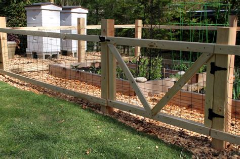 Building A Vegetable Garden Fence Video And Photos