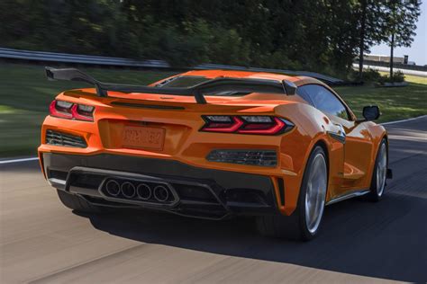 2023 Chevy Corvette Z06 Debuts As Indirect Ford Gt Competitor