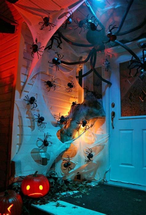 30 scary and spooky halloween decorations to make your home mimic horror movies glam vapours