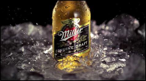 Miller Genuine Draft - Verdadera cerveza draft en botella - YouTube