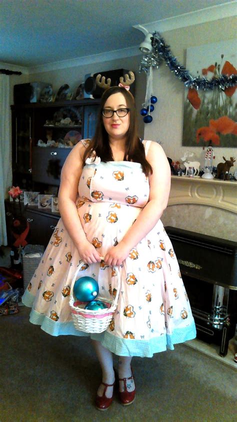 12 Days Of Christmas Dresses 12 Does My Blog Make Me Look Fat