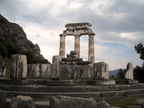 The Center Of The World Delphi Greece