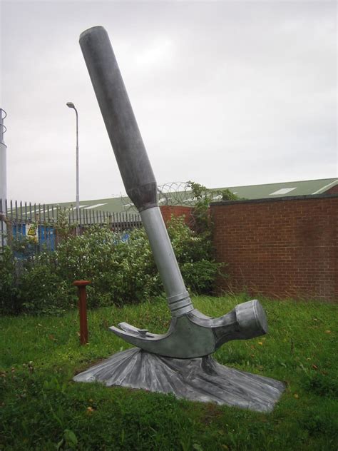 Hammer Sculpture Chris Flickr