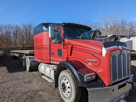 1999 Kenworth T800 Sleeper Semi Truck For Sale Wayne Mi 11777664