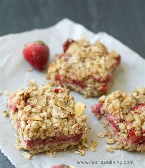 Easy Gluten Free Strawberry Oatmeal Bars Fearless Dining