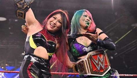Are The WWE S Asuka And IO Shirai Related Not By Blood Details