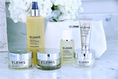 The 3 Piece Elemis Skin Care Discovery Kit On Tanya Foster