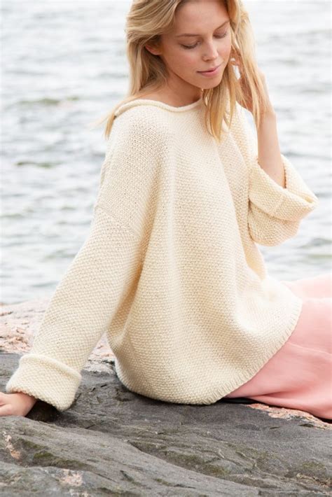 21 Easy Knitting Patterns For Womens Sweaters In 2020 Free Knitting Bee