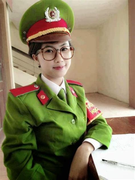 The Uniform Girls Pic Vietnamese Military Uniform Girls 2
