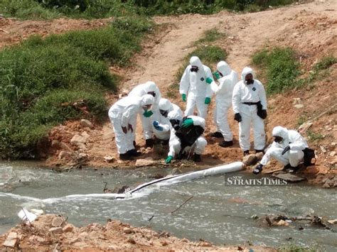 So far, we have not received any new cases relating to the incident, said dr sahruddin. 2.43 tonnes of chemical waste collected from Sungai Kim ...