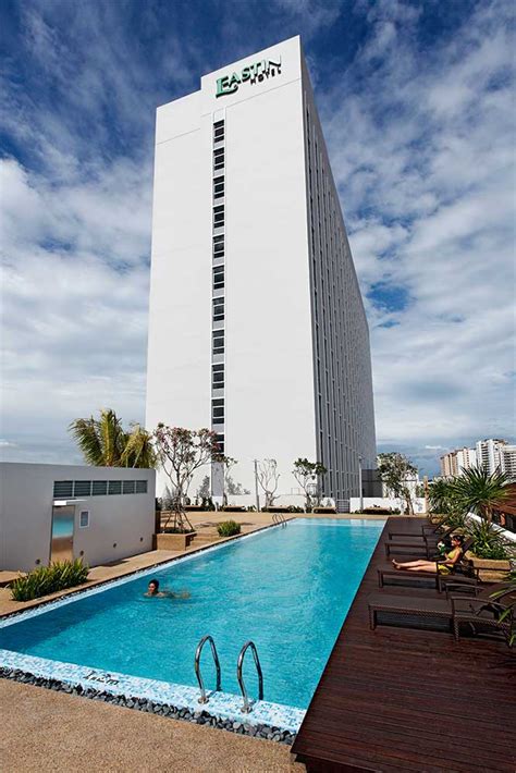 Planning on visiting several attractions. Gallery | Eastin Hotel Penang | Luxury Business Hotels