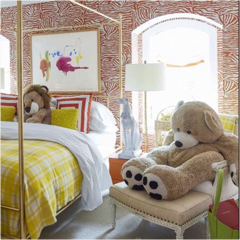 Give the room a splash of paint Zoolander (With images) | Diy crafts for girls, Easy room ...