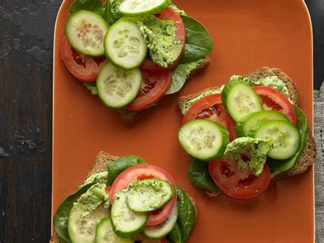 I hope they will be useful to others in similar situations. 8 Delicious Low-Salt Recipes | High protein vegetarian recipes, Food recipes, Vegetarian recipes
