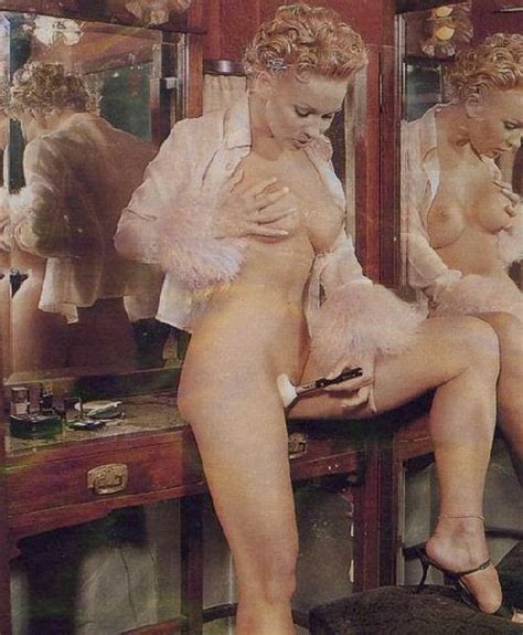 Los Desnudos De Marlene Mourreau En Su Vida Jaquemateateos