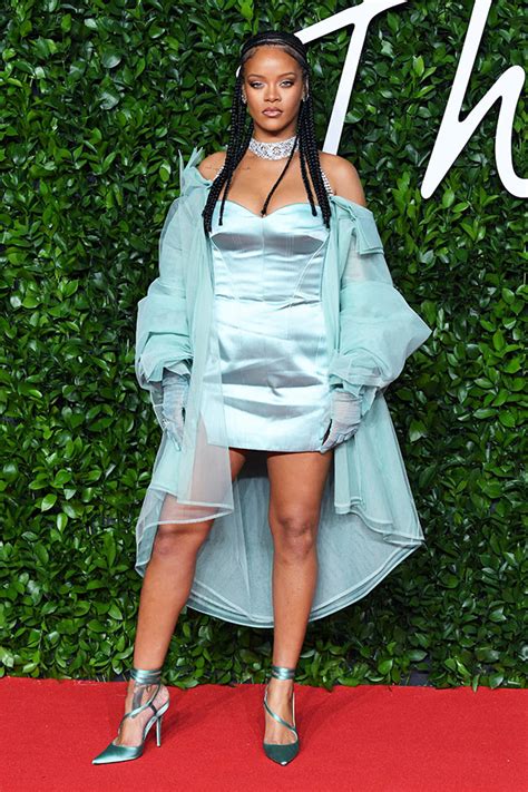 rihanna s hottest outfits ever pics of all of her sexy looks hollywood life